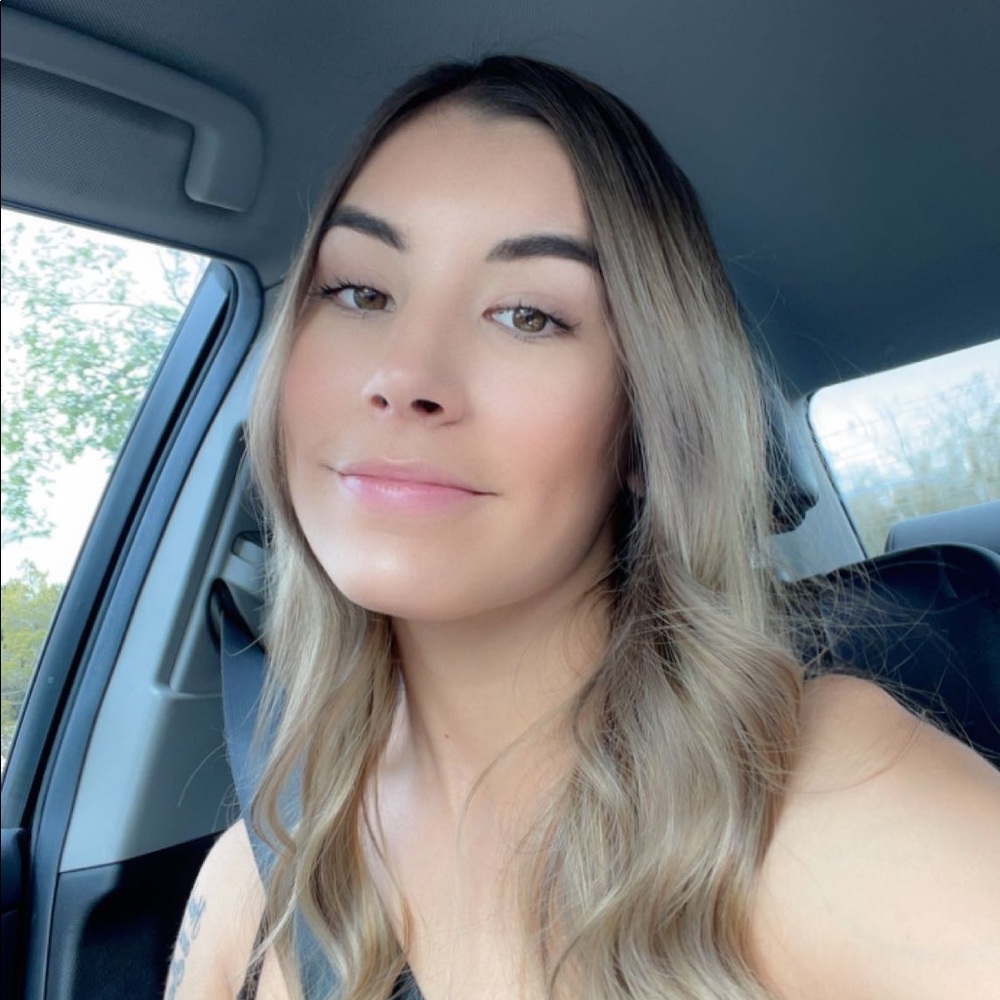 Meet your Posher, Natalie